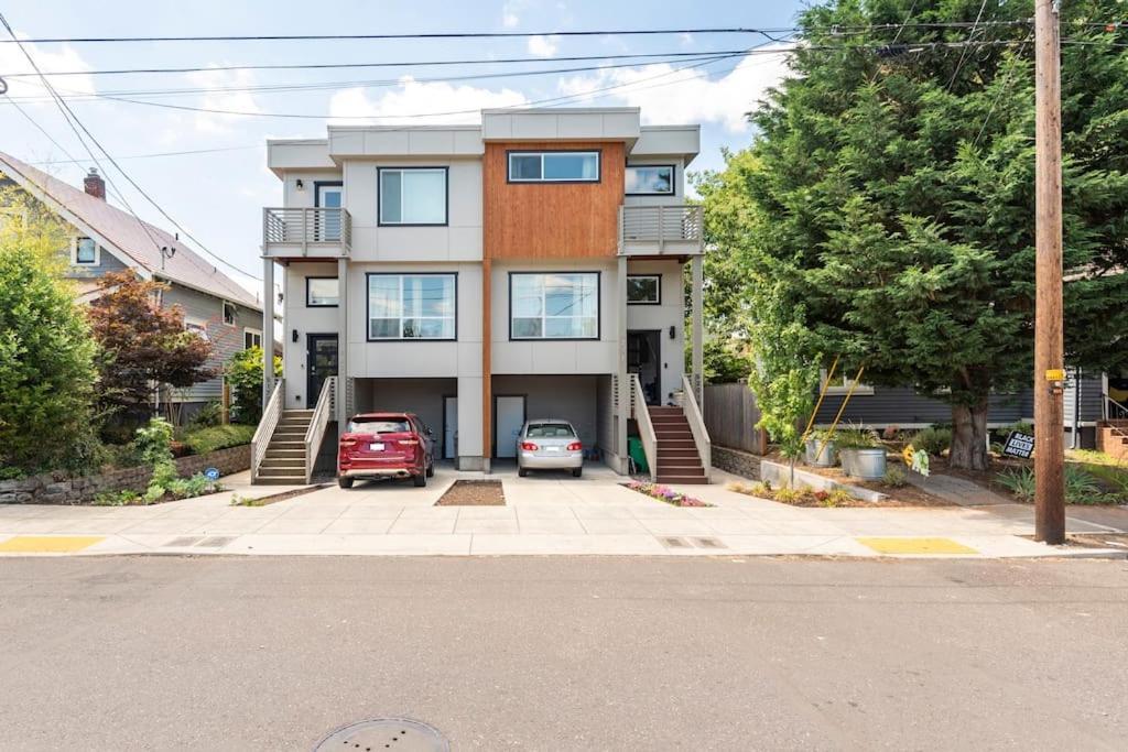 Comfy Family Home, Walkable Neighborhood + Patio! Portland Ngoại thất bức ảnh